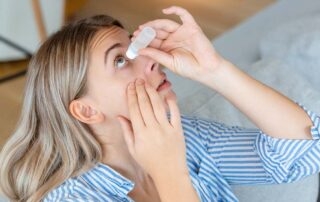 Cómo aplicar correctamente gotas oculares: guía paso a paso
